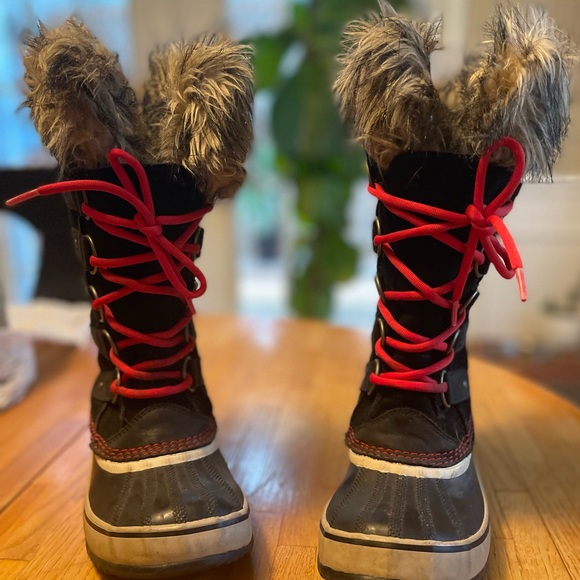 Sorel Joan of Arctic size 6 - Picture 2 of 5
